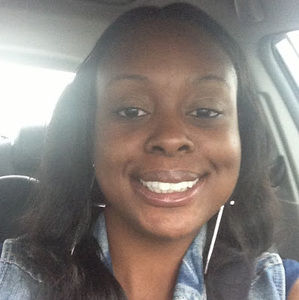 Meet your Posher, Trinia
